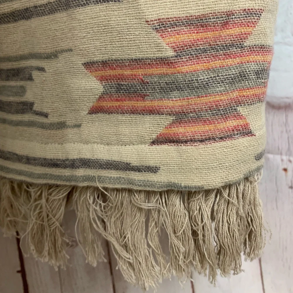 Soft Surroundings Western Ranch House Aztec Robe Coat Size S - Picture 9 of 10